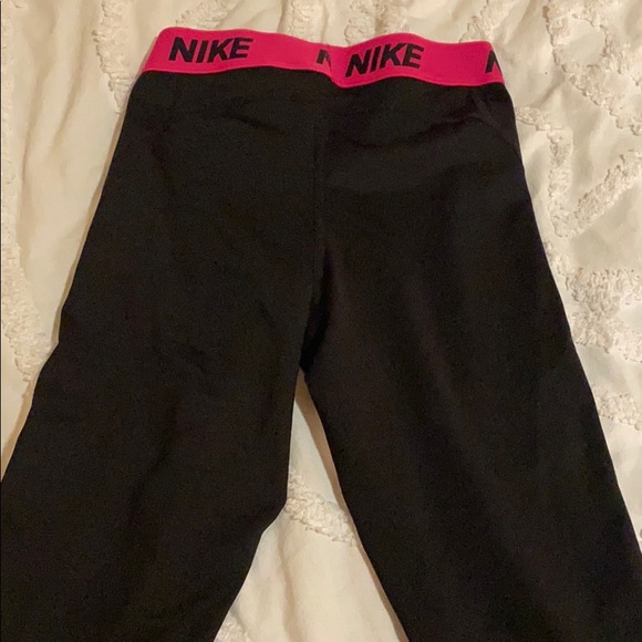 nike dry fit cropped leggings - Picture 3 of 5